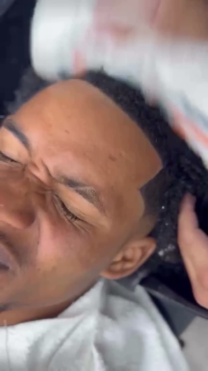 First Klass Barber Shop — trabajo